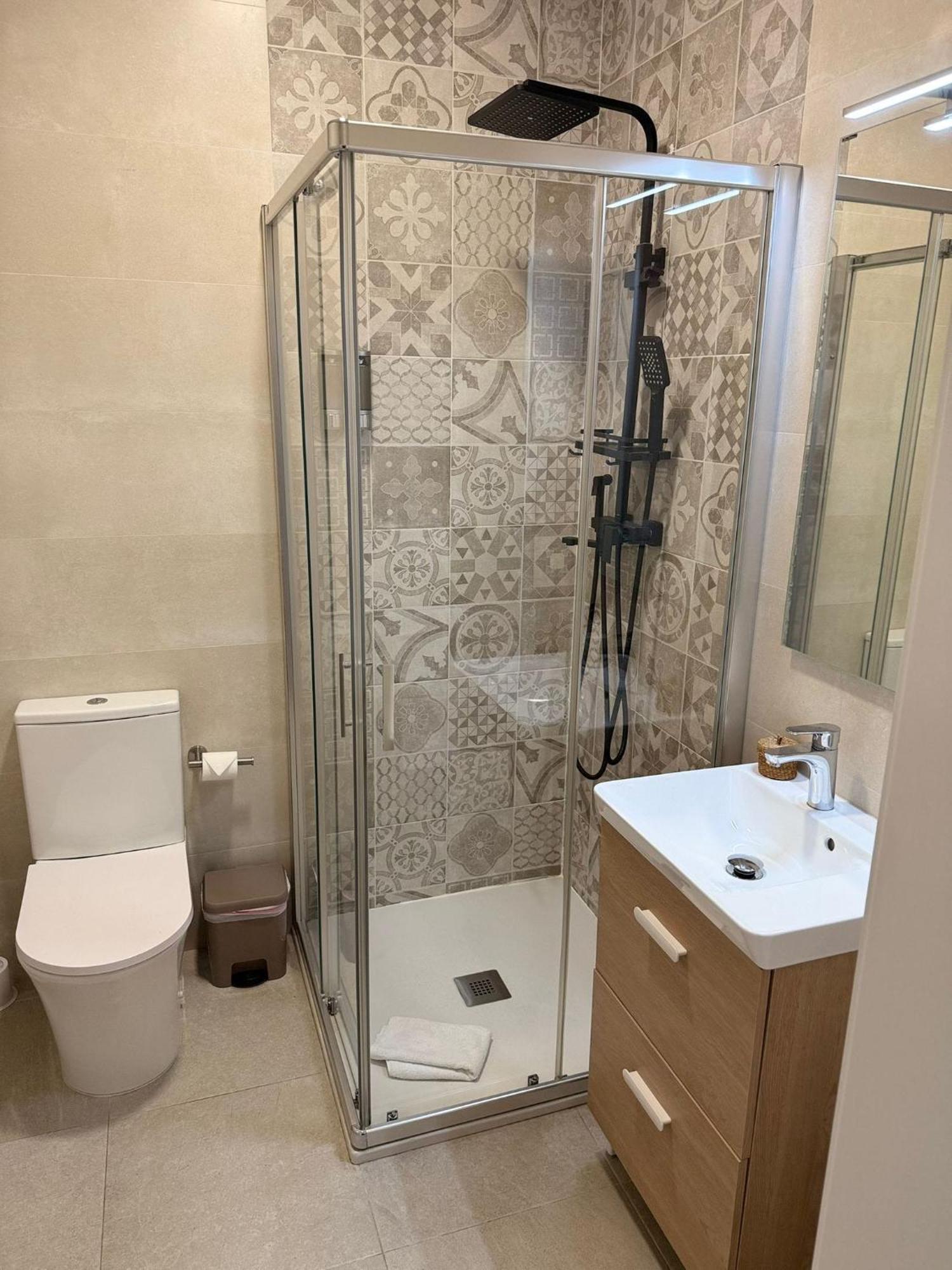 Apartamento Turistico Leo Baena Exteriér fotografie